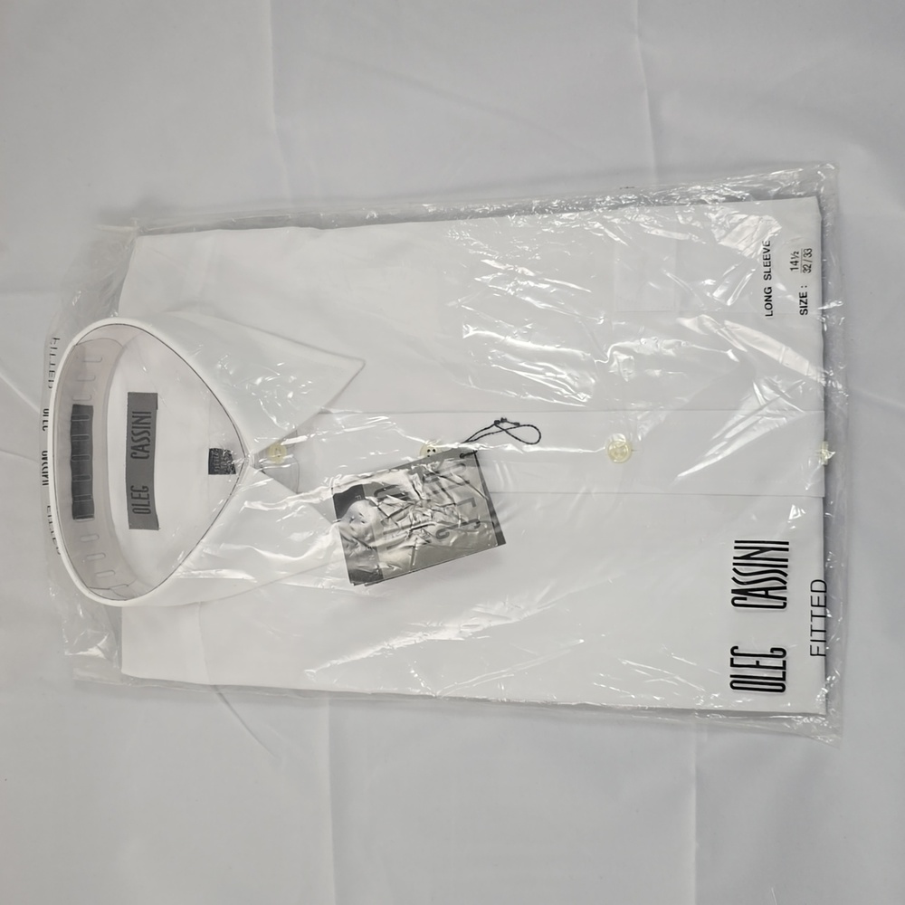 Oleg Cassini long sleeve fitted dress shirt